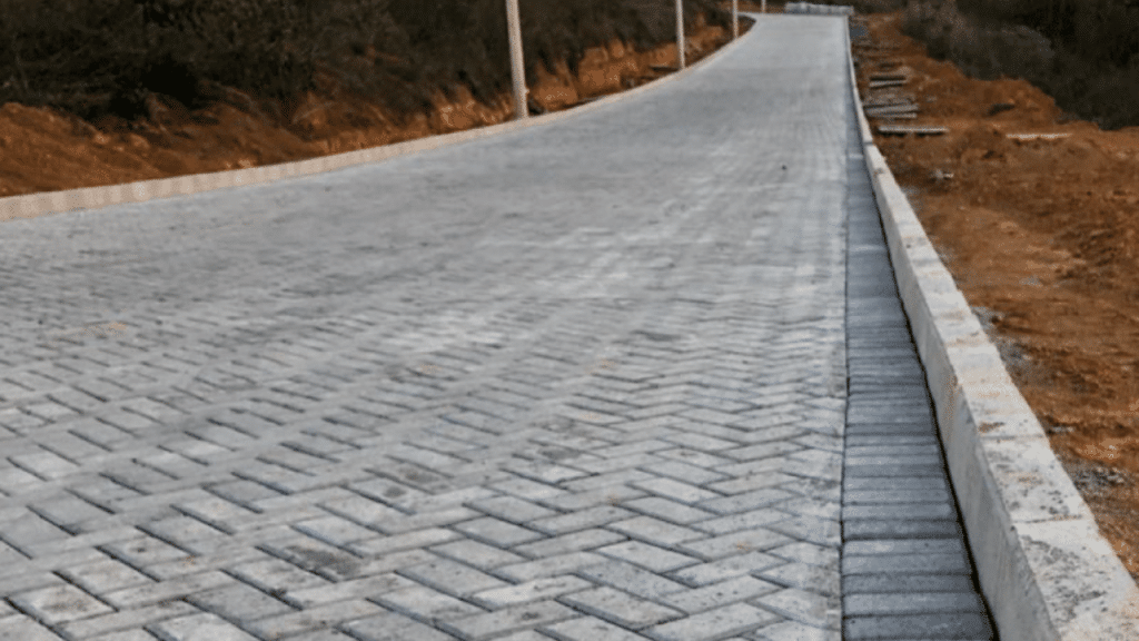 Domingos Martins inaugura calçamento rural